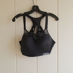 Victorias Secret Womens Incredible Lightweight Max Sports Bra 38D Black …